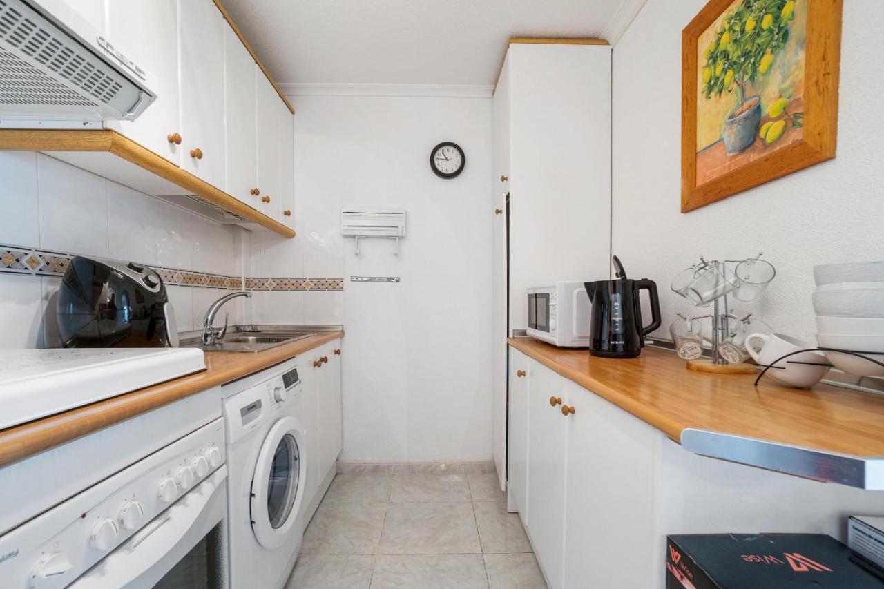Apartmán He Doris Playa Flamenca Exteriér fotografie